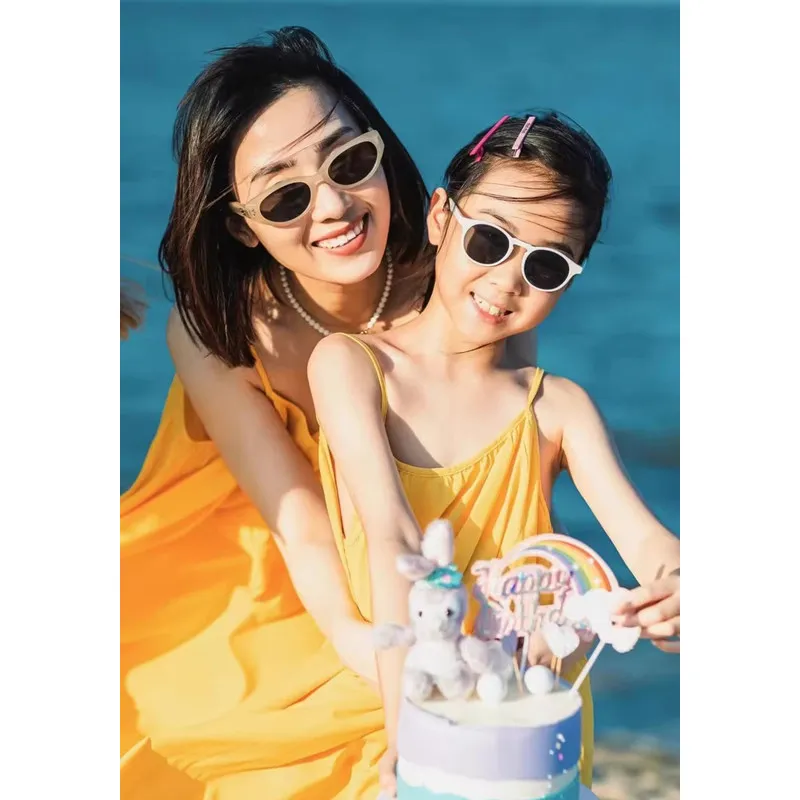 Vestido de playa a juego para  - Baby Yellow Clothing Women reseña y precio